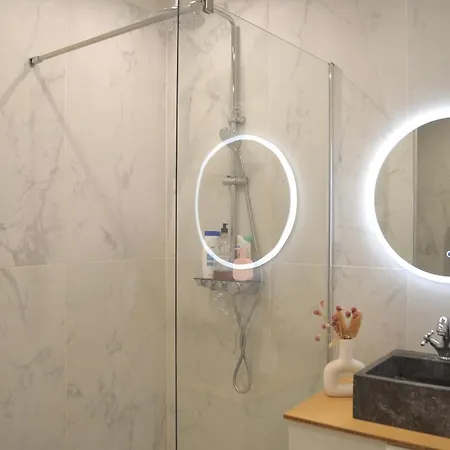 T2 Centre アパート *